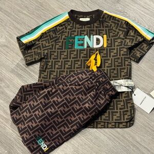 Kids Fendi set. Authentic. SOLD‼️